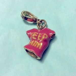 JUICY COUTURE “KEEP HIM DITCH HIM”TSHIRT CHARM